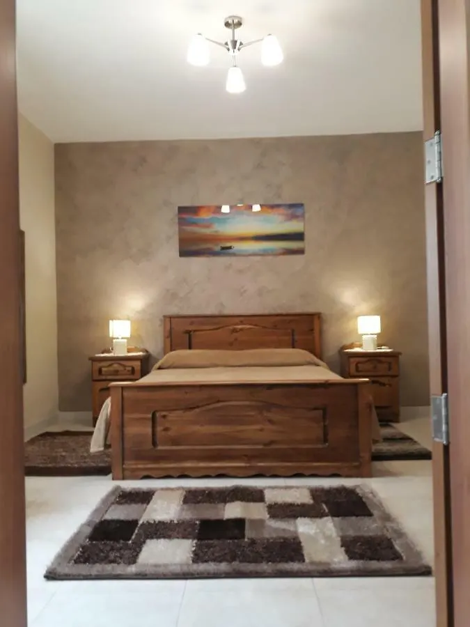 Grazzja Traditional Apartment Żabbar
